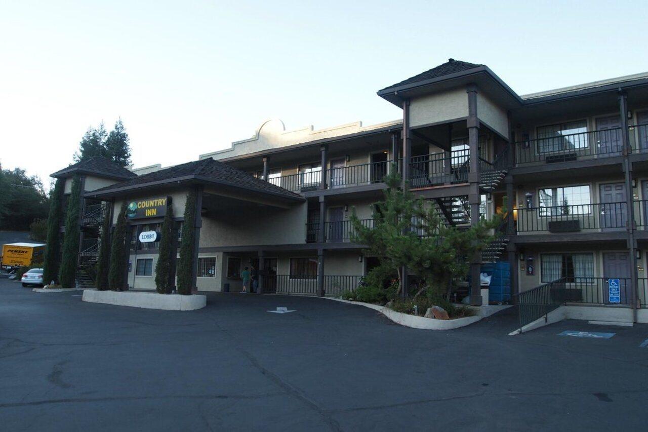 Country Inn Sonora Exterior photo